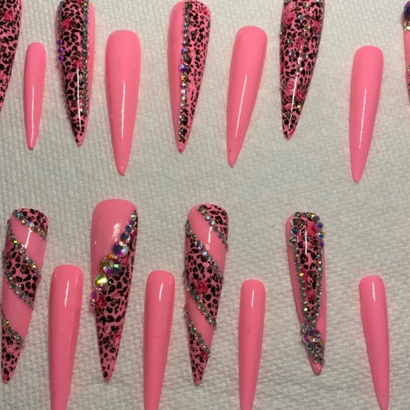 3XL Luxury Press-On Gel Leopard Stiletto Nails - Picture 3 of 6